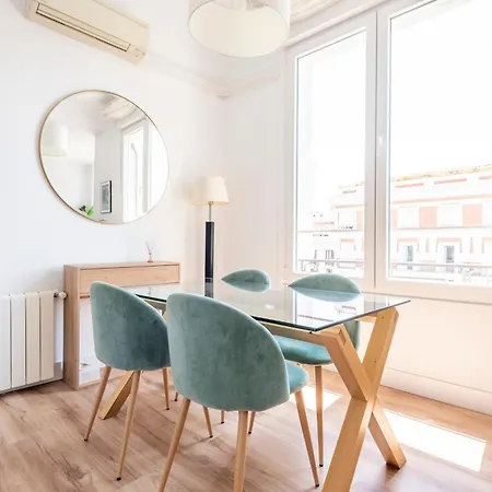 Alcala Street View Apartment Madrid Exterior photo